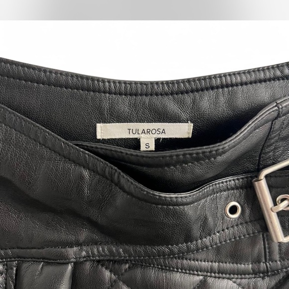 Tularosa Black Quilted vegan leather Shorts size small - Picture 3 of 8